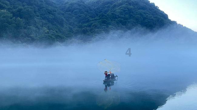 让年终总结成为“加油站”